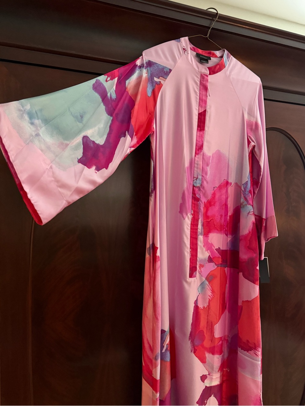 Natori Silky Abstract Caftan
